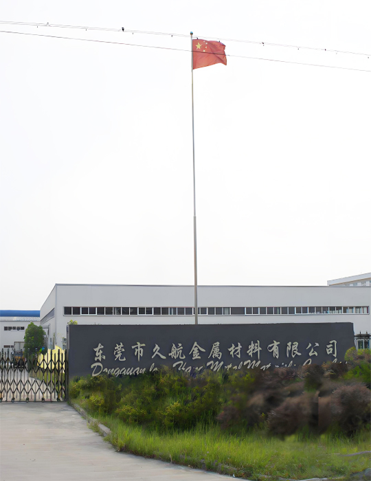 潔臣士科邁柯洗地機，走進車間，領略工業場景清潔利器